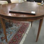 604 5393 DINING TABLE